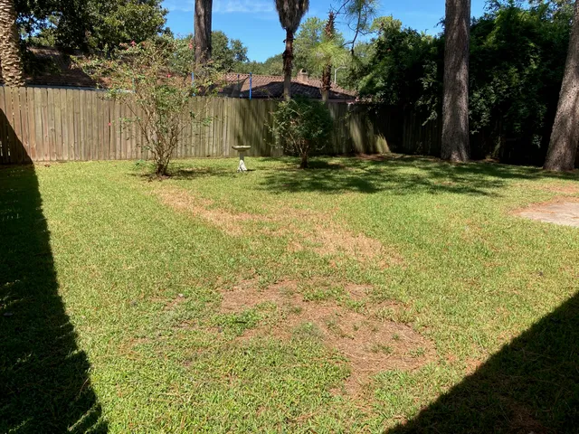 $1,600 | 5535 Ashgate Drive, Spring, TX 77373