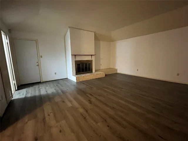 $1,600 | 5535 Ashgate Drive, Spring, TX 77373