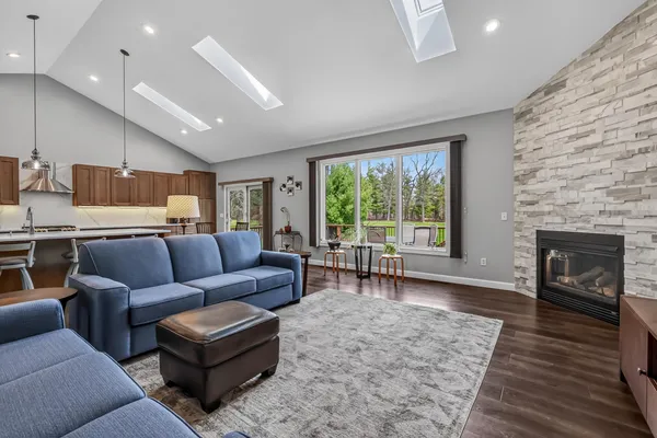 $650,000 | 3950 Hampshire Hill Lane, Twin Lake, MI 49457