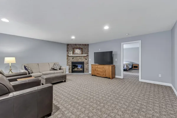 $650,000 | 3950 Hampshire Hill Lane, Twin Lake, MI 49457