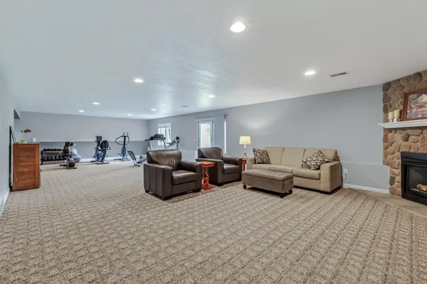 $650,000 | 3950 Hampshire Hill Lane, Twin Lake, MI 49457