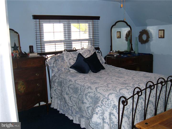 856 Cricket Road Clifton Heights, PA 19018 - Photo 11 of 25 Gallery Image 11
