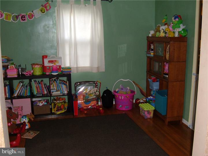 856 Cricket Road Clifton Heights, PA 19018 - Photo 18 of 25 Gallery Image 18