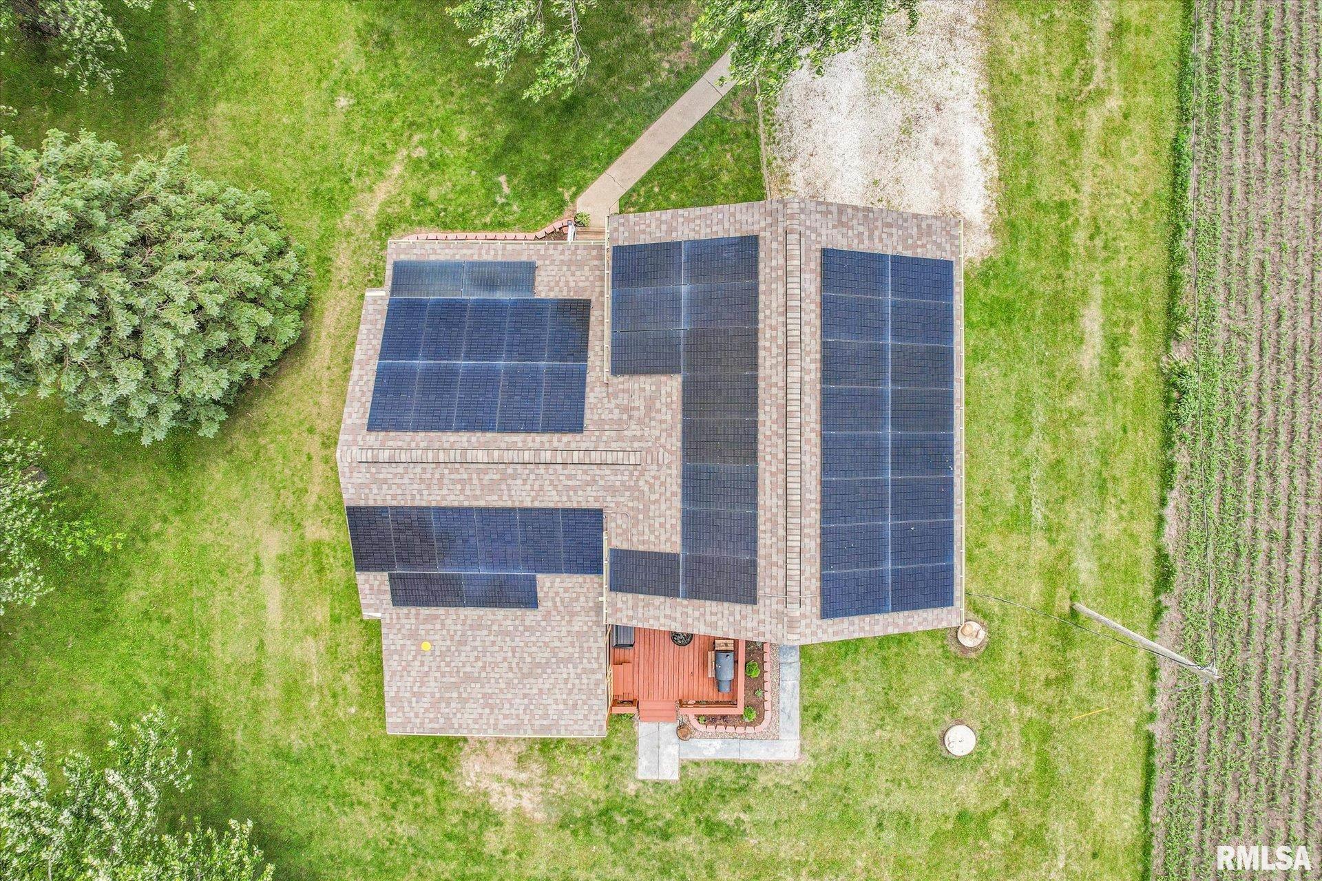 335 Dodge Street Cisco, IL 61830 - Photo 12 of 87