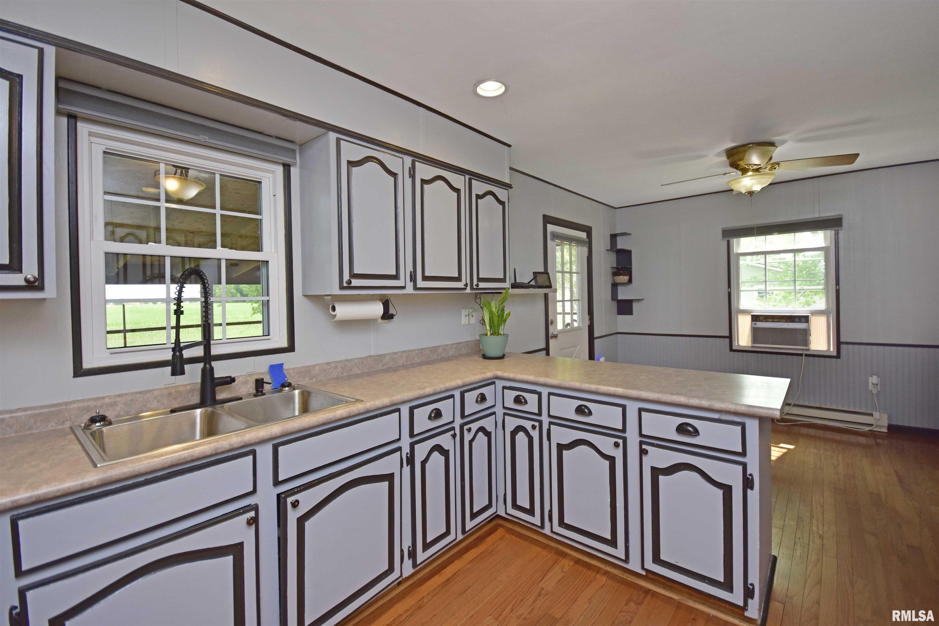 335 Dodge Street Cisco, IL 61830 - Photo 24 of 87