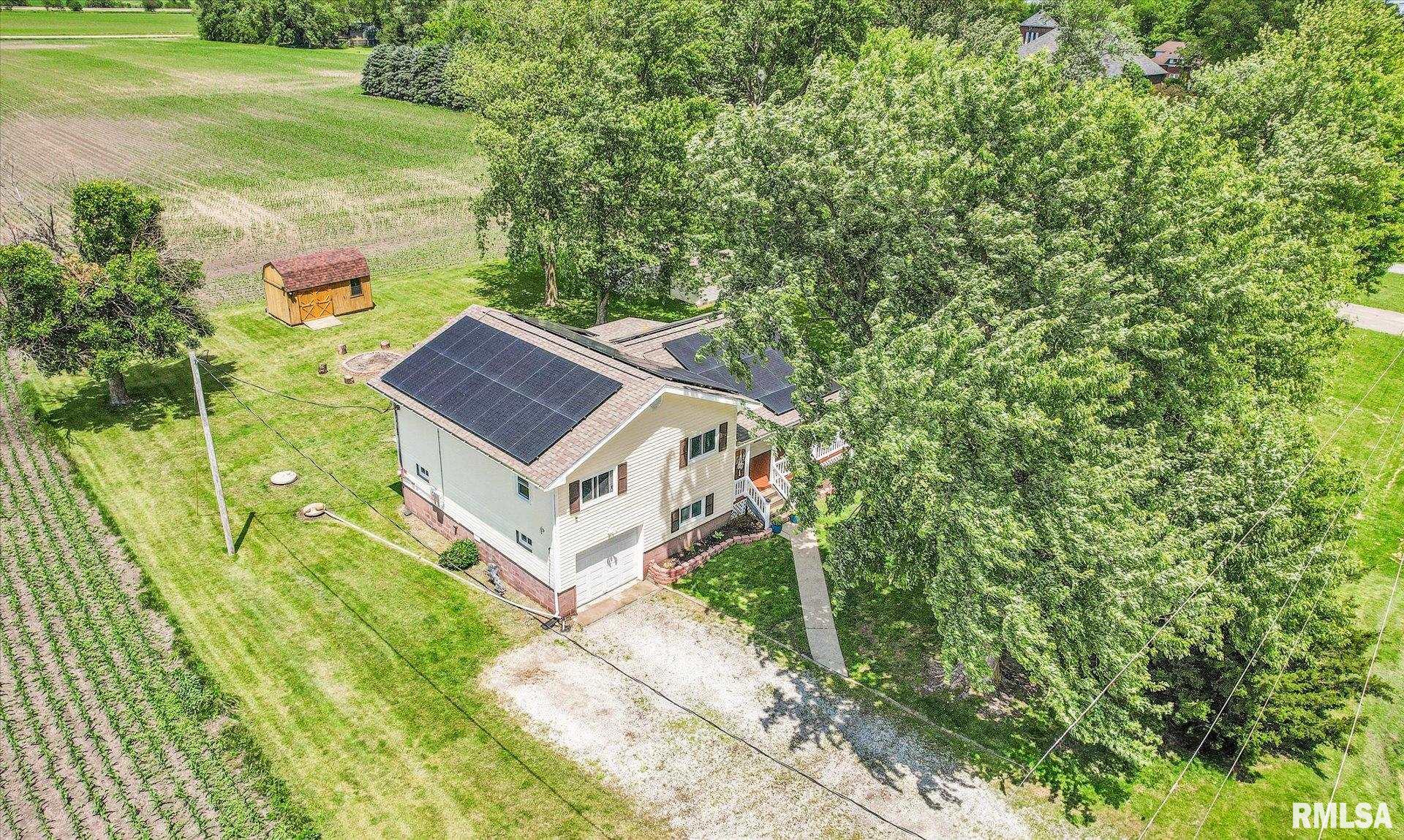 335 Dodge Street Cisco, IL 61830 - Photo 6 of 87