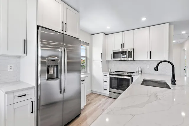 $374,900 | 1100 East Indiantown Road, Unit 312, Jupiter, FL 33477