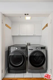 $1,195,000 | 1948 Malcolm Avenue, Unit 305, Los Angeles, CA 90025