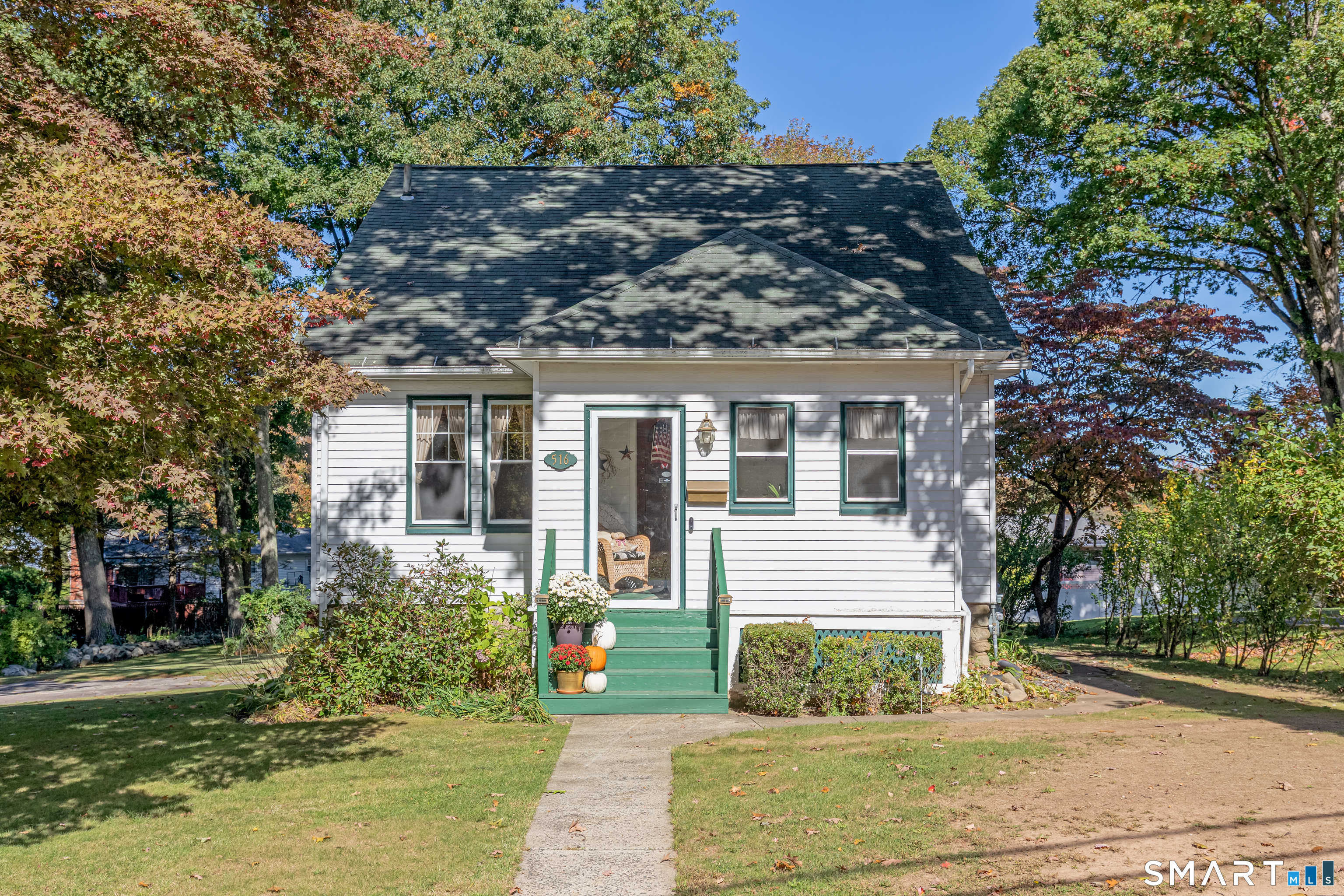 516 Chipman Street Waterbury, CT 06708 - Photo 1 of 40 Gallery Image 1