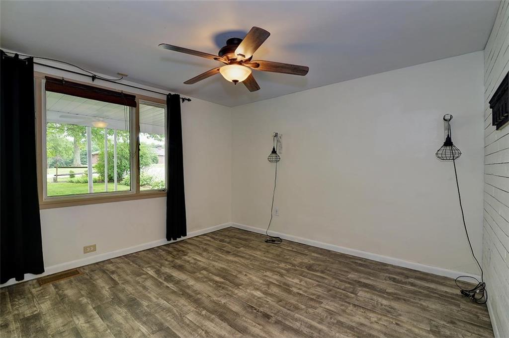 110 Dinnerbell Road Butler, PA 16002 - Photo 11 of 17