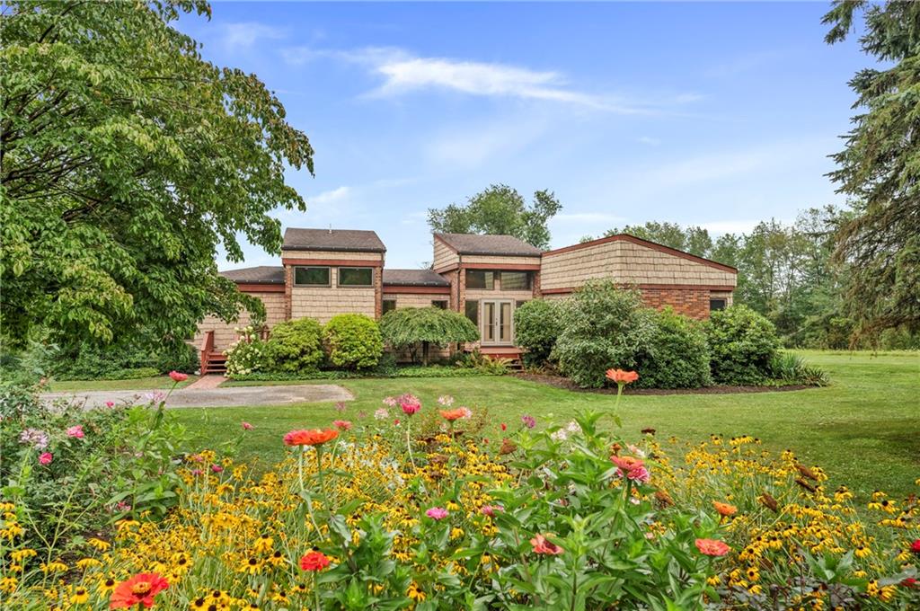 3824 Cedar Ridge Road Allison Park, PA 15101 - Photo 1 of 27 Gallery Image 1