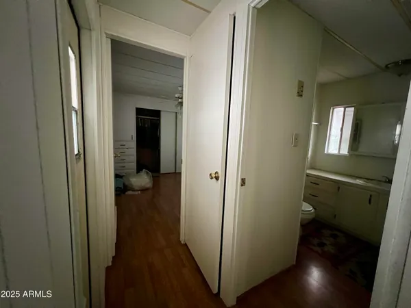 a view of utility room