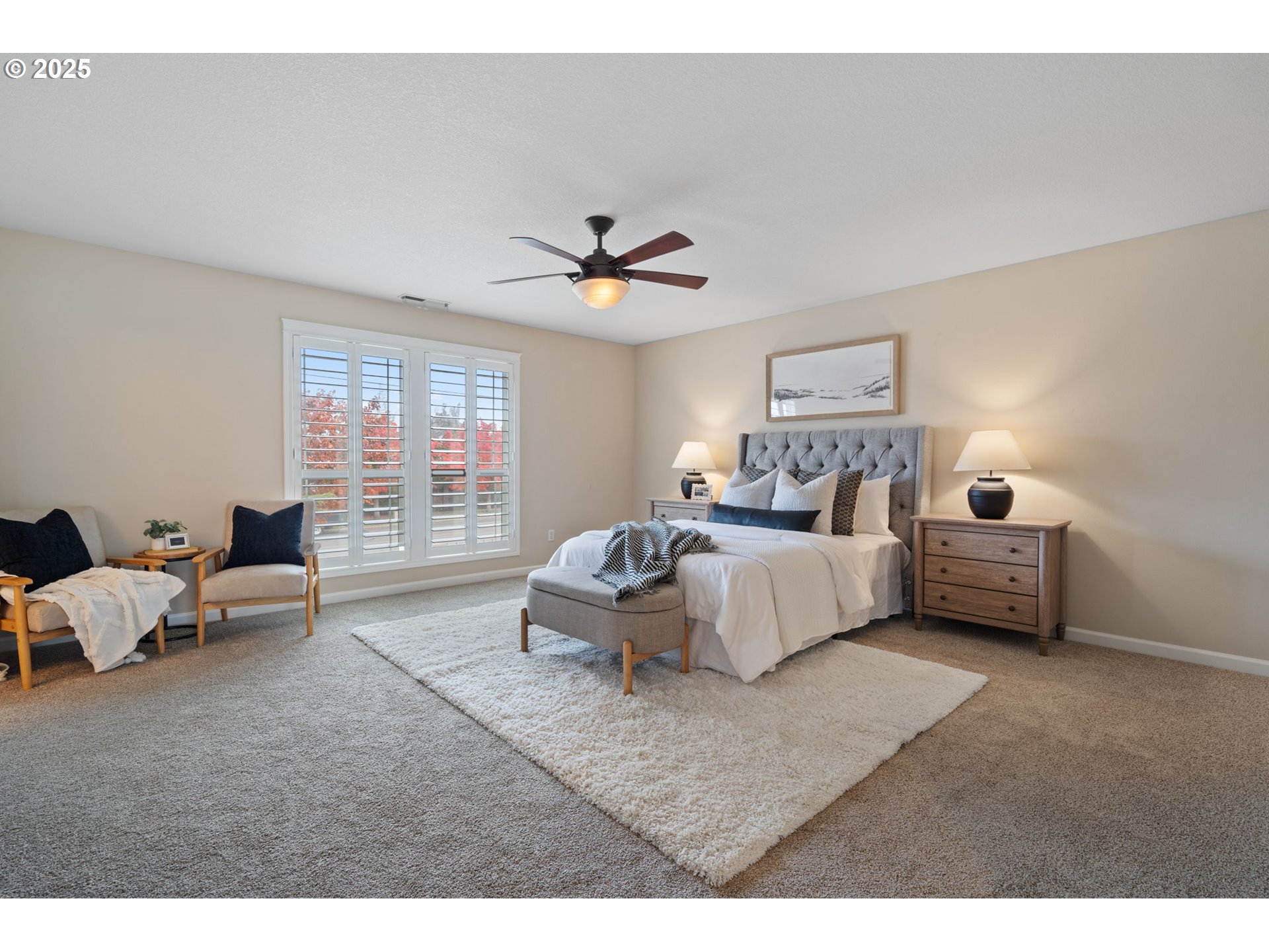 1516 South Dusky Drive Ridgefield, WA 98642 - Photo 23 of 43 a living room with furniture and a large window