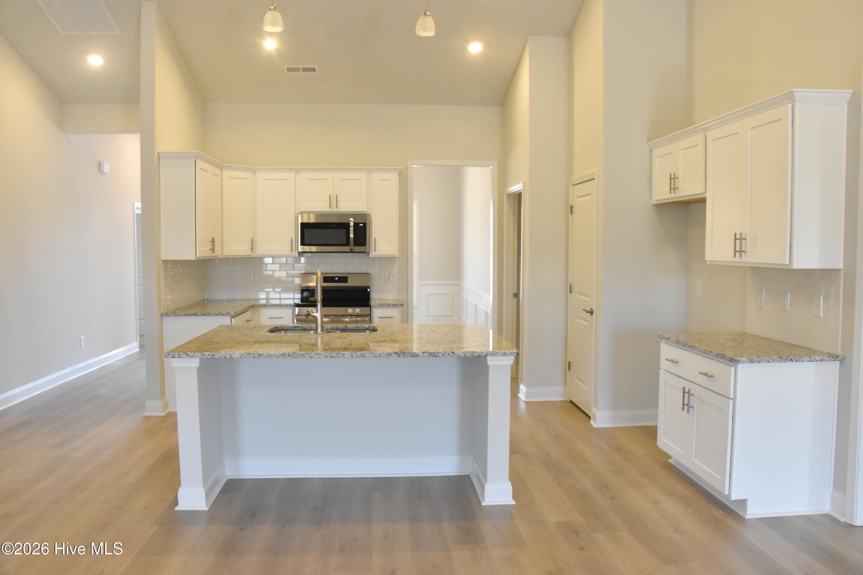 154 Poker House Road Grimesland, NC 27837 - Photo 2 of 24 Kitchen
