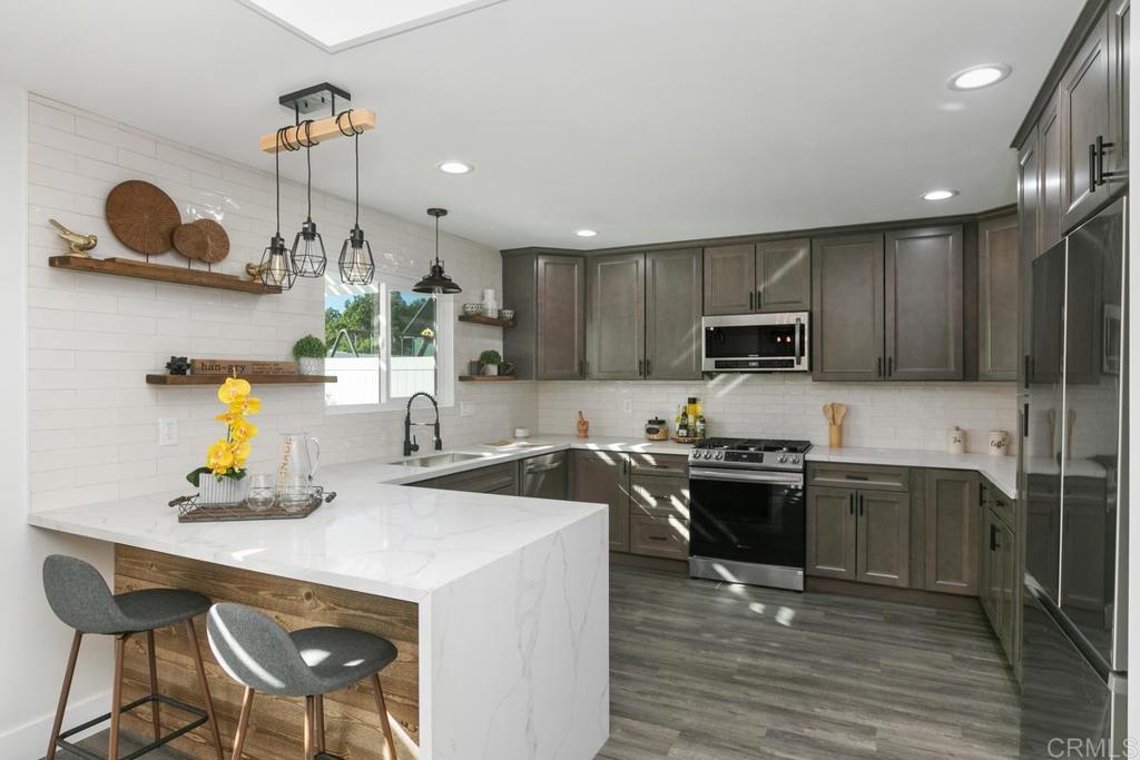 140 Lakeview Avenue Spring Valley, CA 91977 - Photo 1 of 1 Kitchen