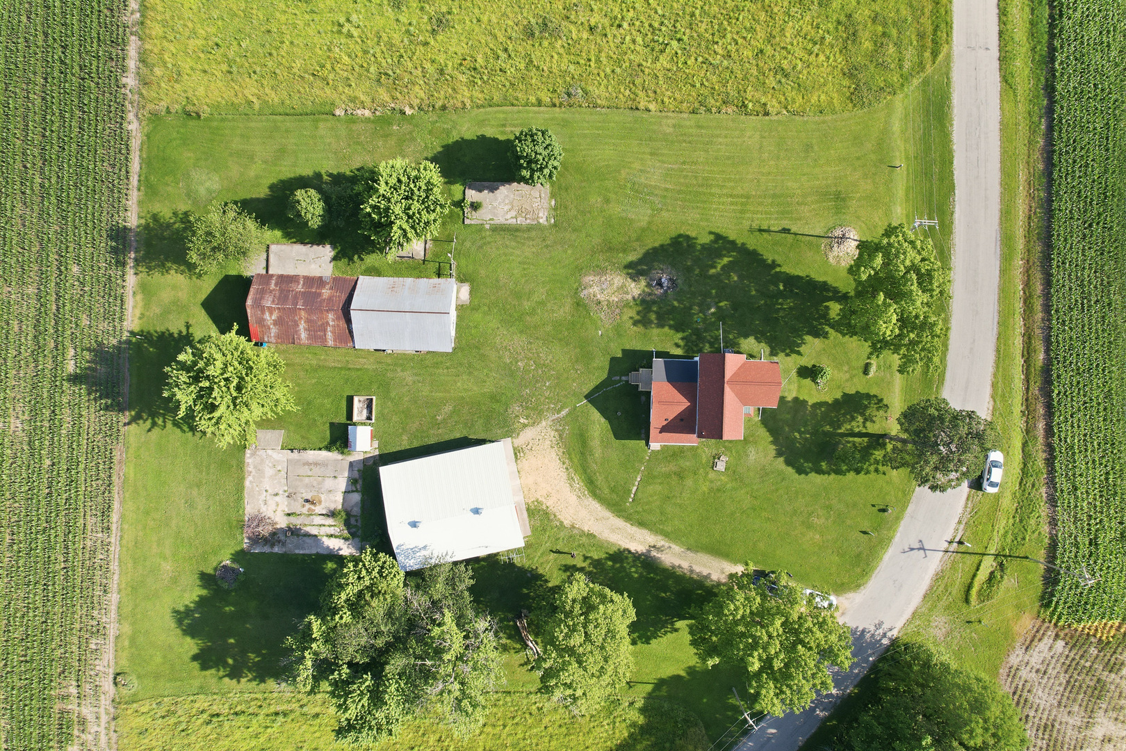 2074 Prairie Road Ashton, IL 61006 - Photo 7 of 9
