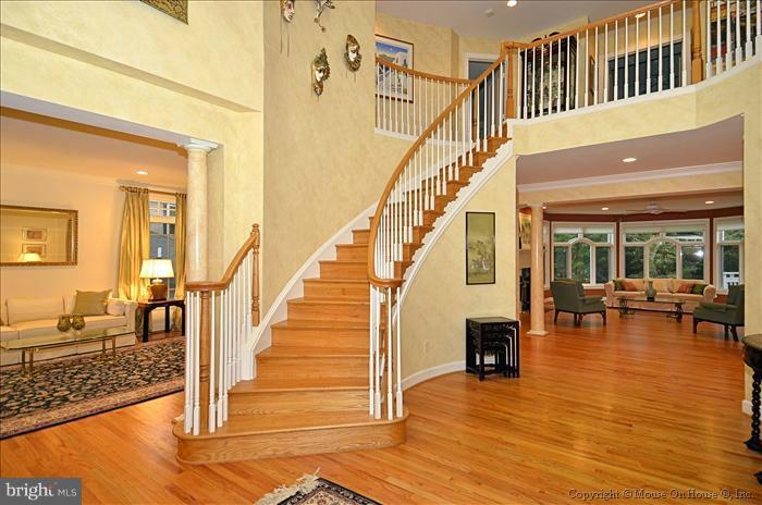 11085 Pelham Manor Place Reston, VA 20194 - Photo 12 of 24 Interior (General)