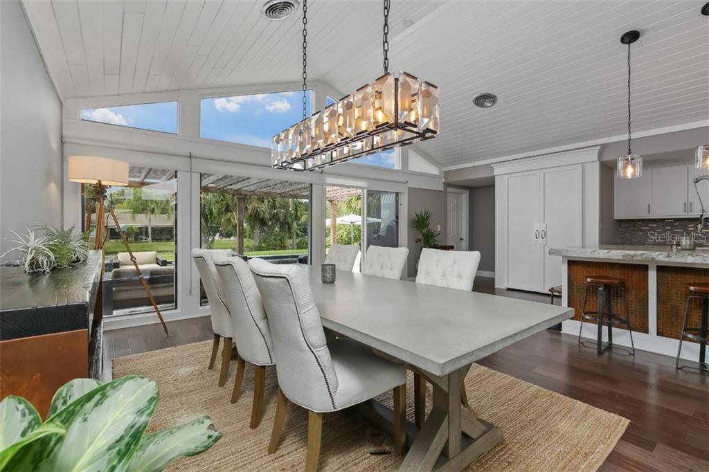 135 Spring Isle Trail Altamonte Springs, FL 32714 - Photo 9 of 35 Gallery Image 9