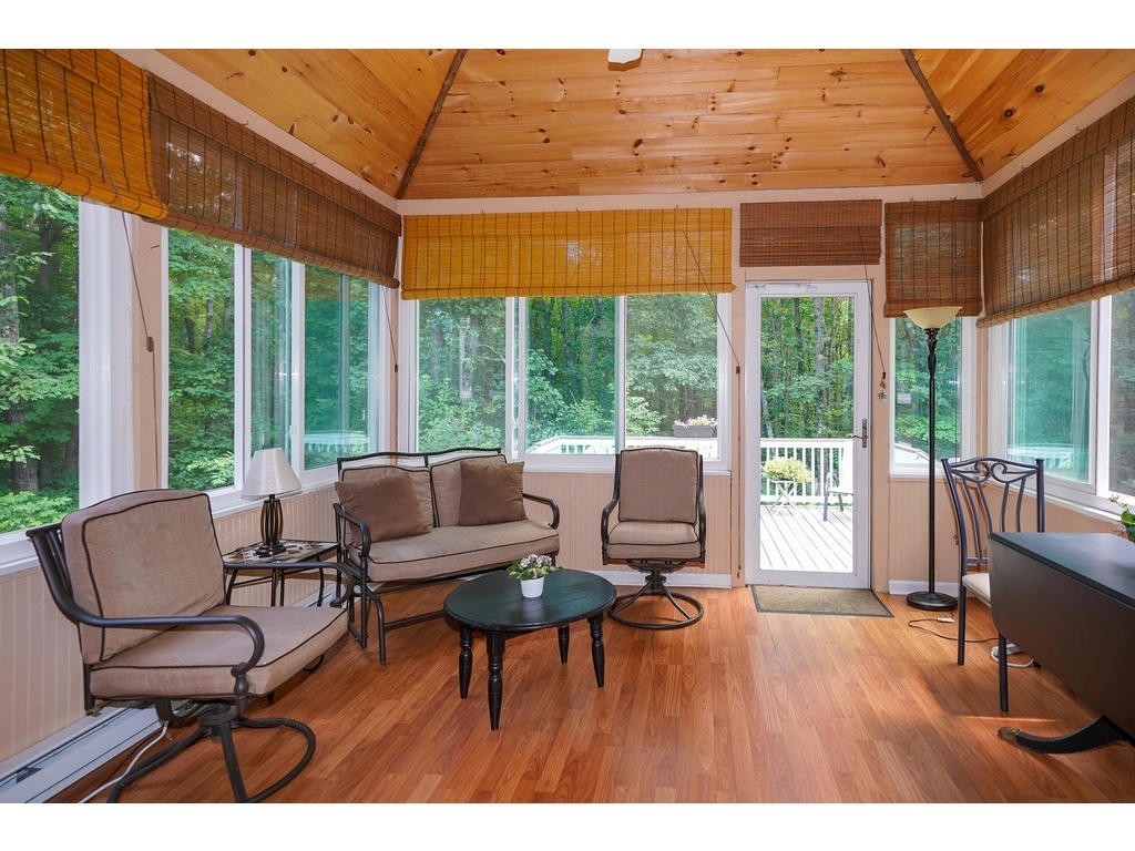 25 Virginia Road Tyngsborough, MA 01879 - Photo 7 of 28