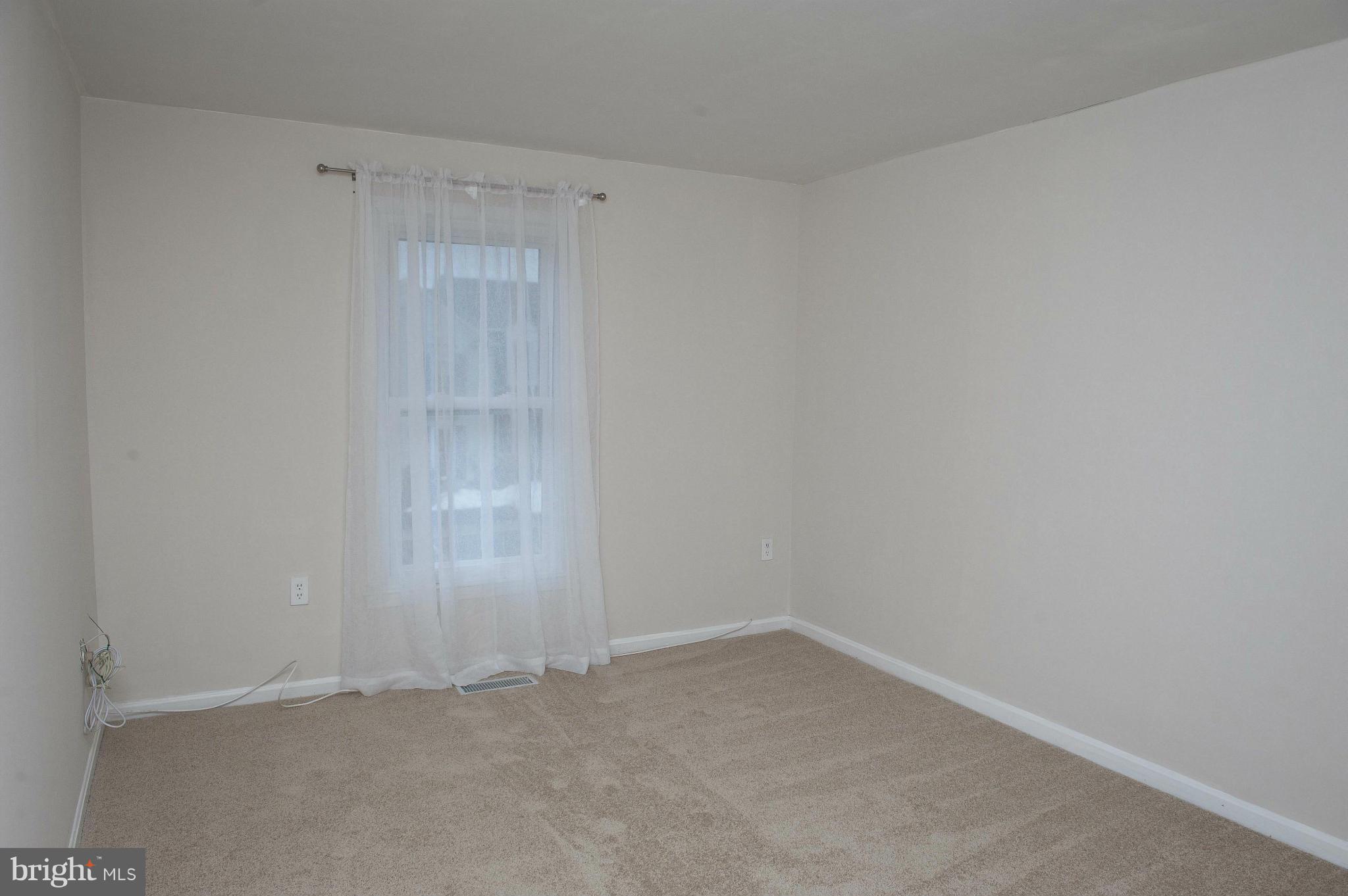 13232 Country Ridge Drive Germantown, MD 20874 - Photo 26 of 30 a view of an empty room
