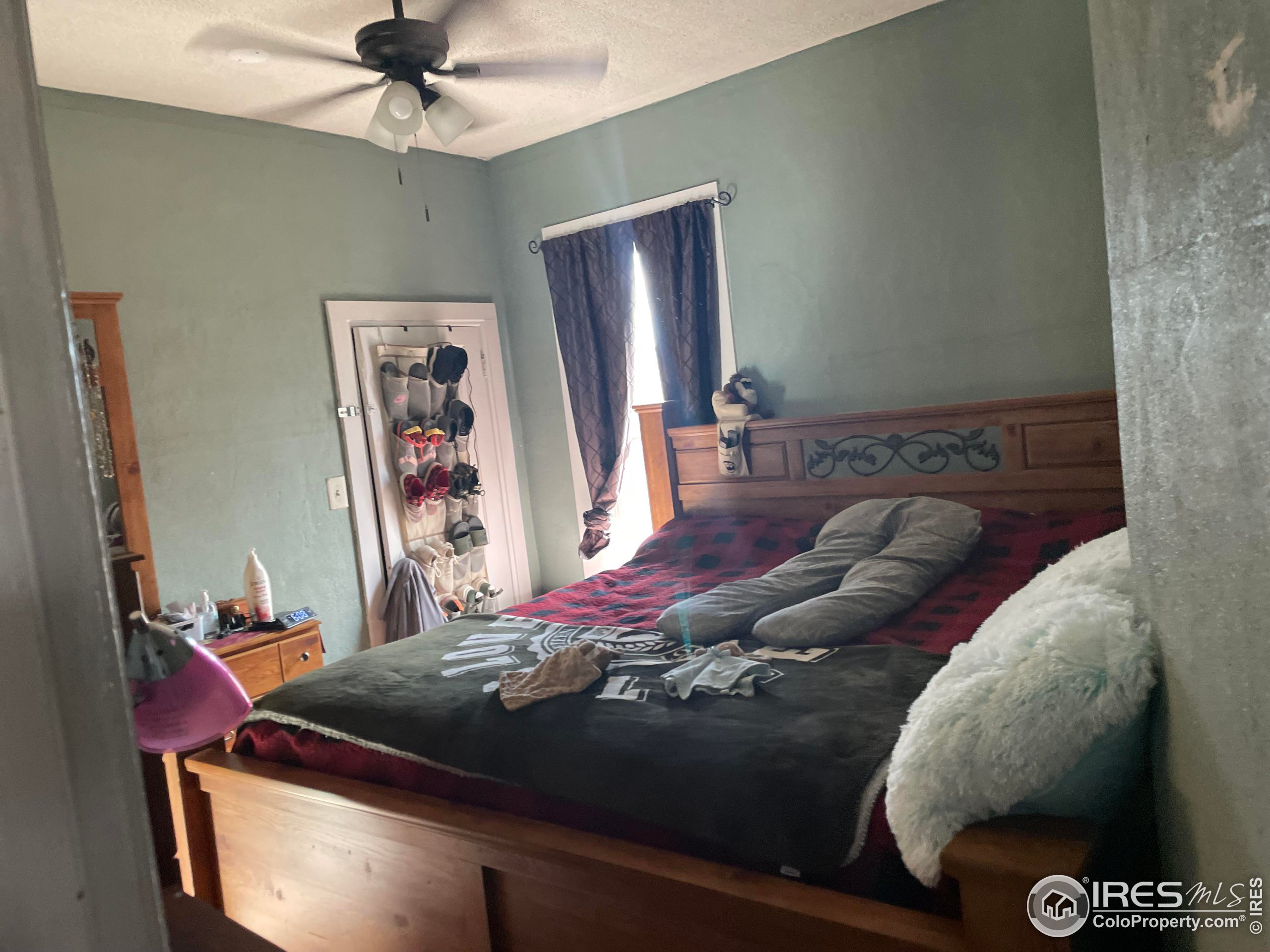 1004 1st Street Greeley, CO 80631 - Photo 9 of 27 a living room with furniture