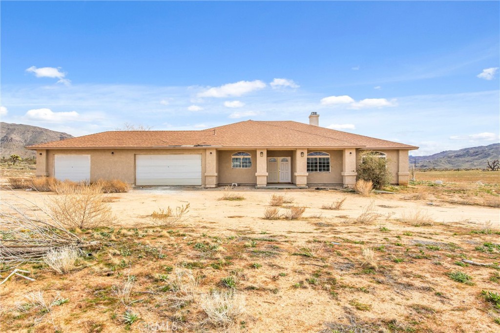 26525 Papago Road Apple Valley, CA 92307 - Photo 5 of 40
