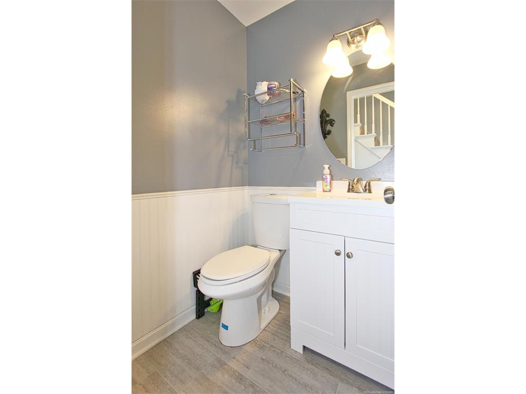 9208 Marion Martin Road Charlestown, IN 47111 - Photo 11 of 35 Gallery Image 11