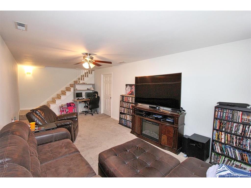 9208 Marion Martin Road Charlestown, IN 47111 - Photo 26 of 35 Gallery Image 26