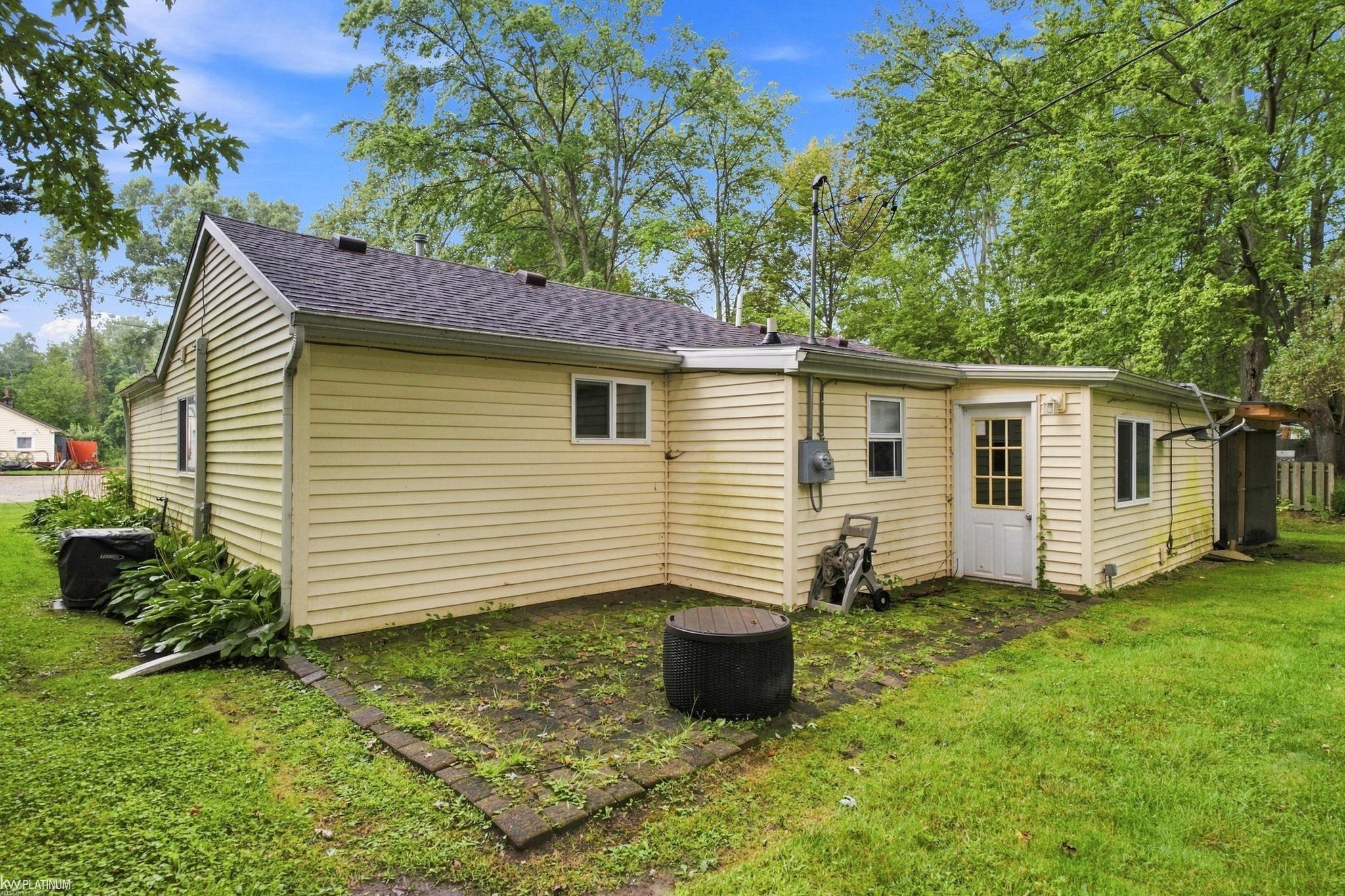 7203 Aspen Road Lexington, MI 48450 - Photo 34 of 37 Gallery Image 34