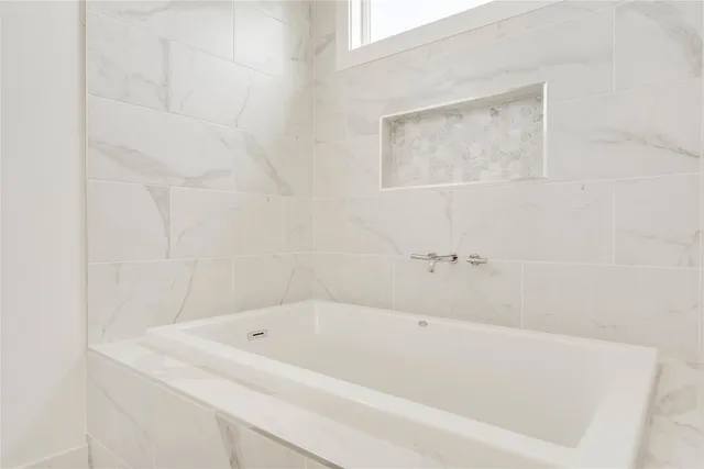 a view of a backyard with plants