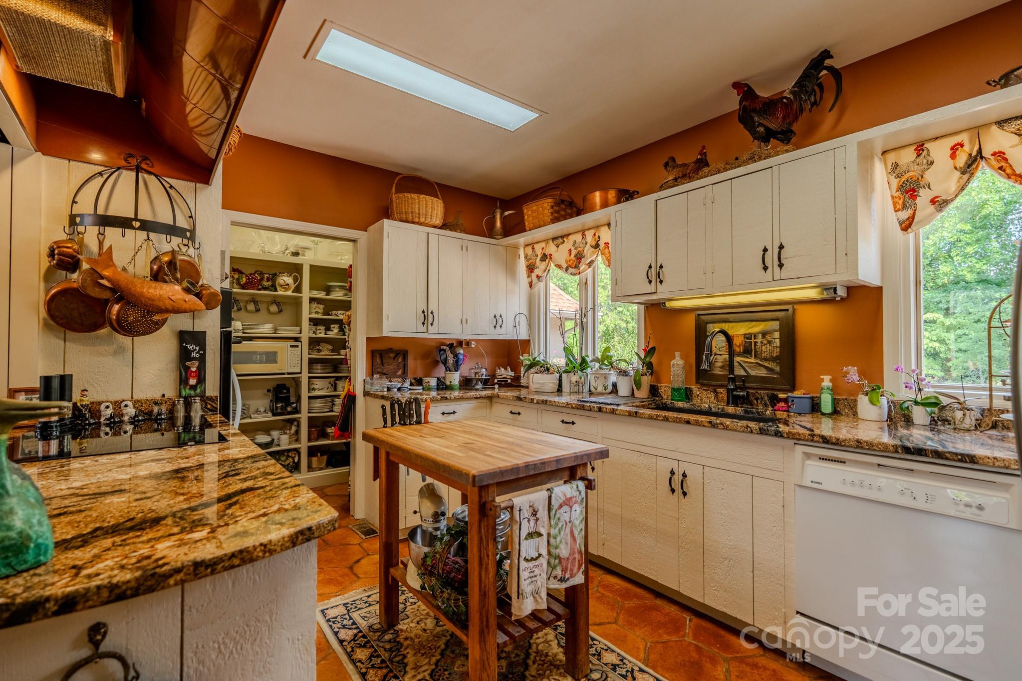 144 Silver Fox Lane Tryon, NC 28782 - Photo 24 of 48 Gallery Image 24