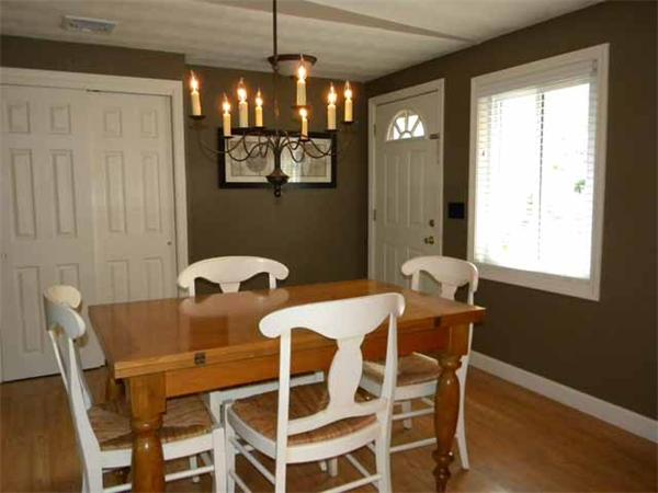70 Hemenway Road Framingham, MA 01701 - Photo 6 of 22 Gallery Image 6