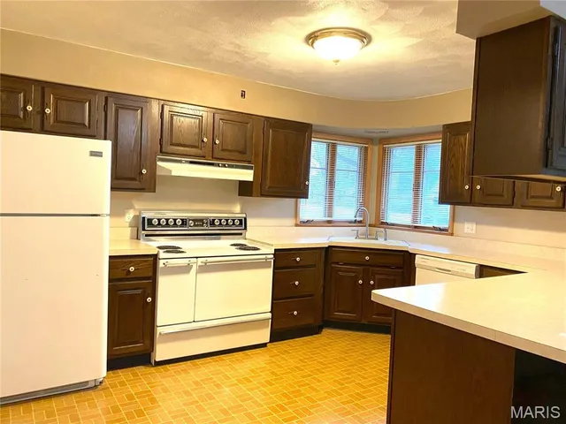 $1,750 | 102 Edward Street, O'Fallon, IL 62269