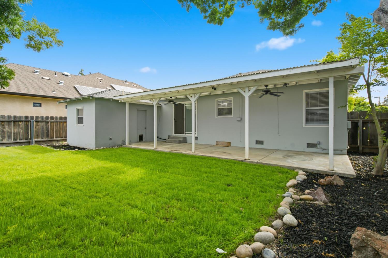 347 Vera Avenue Ripon, CA 95366 - Photo 31 of 35