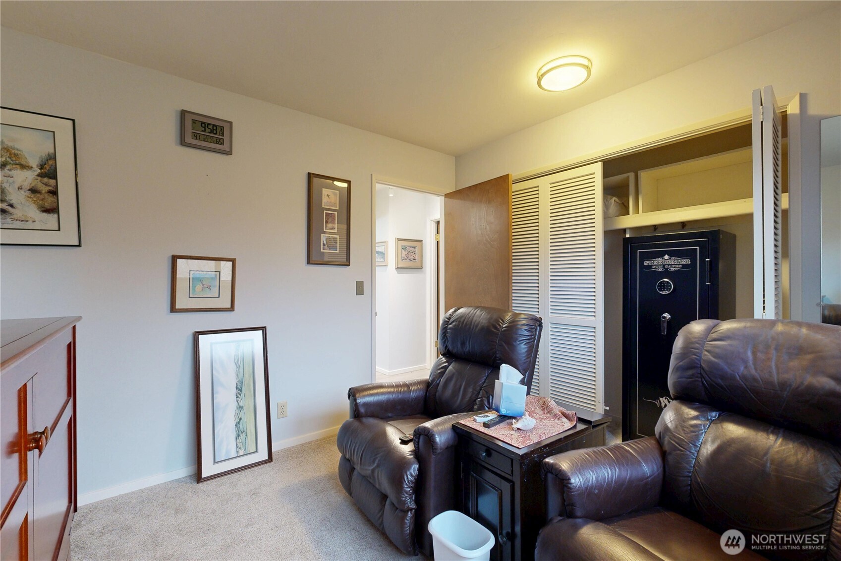 364 Catherine Street, Unit B6 Walla Walla, WA 99362 - Photo 20 of 26 a living room with furniture and a fireplace