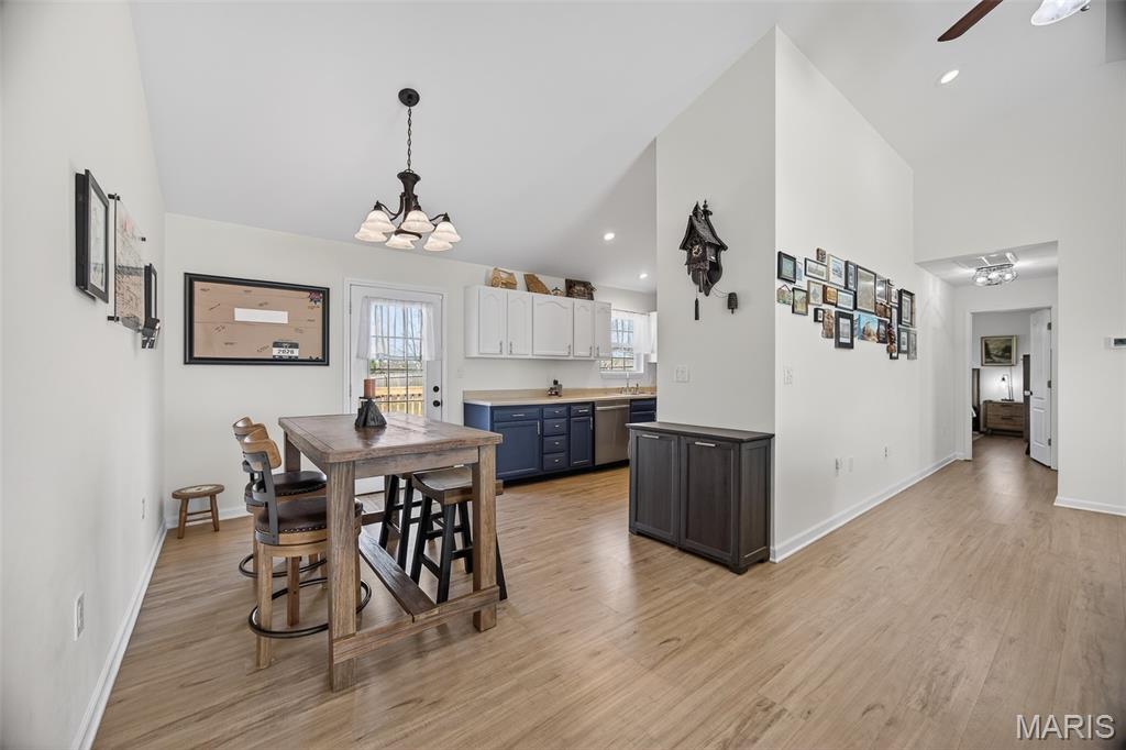 20999 Lacombe Road Waynesville, MO 65583 - Photo 3 of 56