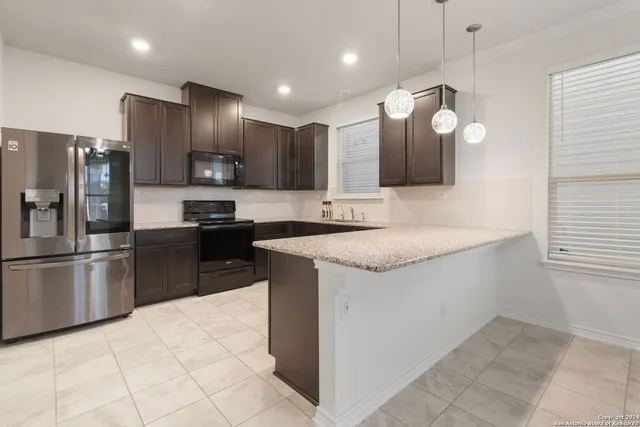$1,695 | 2634 Lake Horizon, San Antonio, TX 78244
