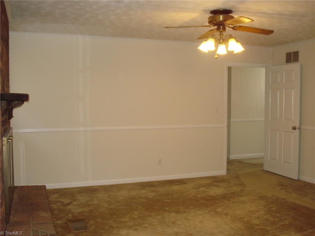 393 Bailey Road Winston-Salem, NC 27107 - Photo 11 of 34 Gallery Image 11