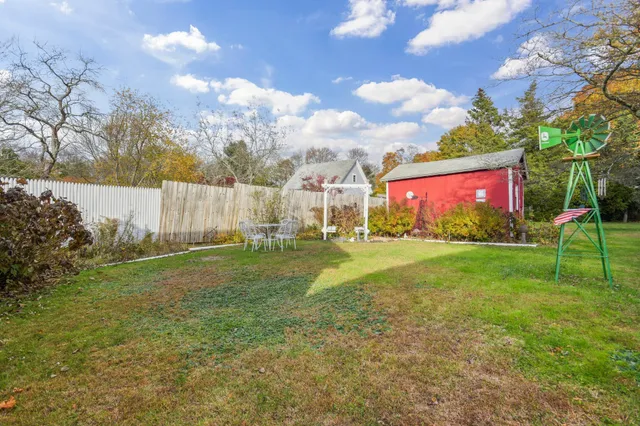 $615,000 | 18 Quarry Street, Old Saybrook, CT 06475