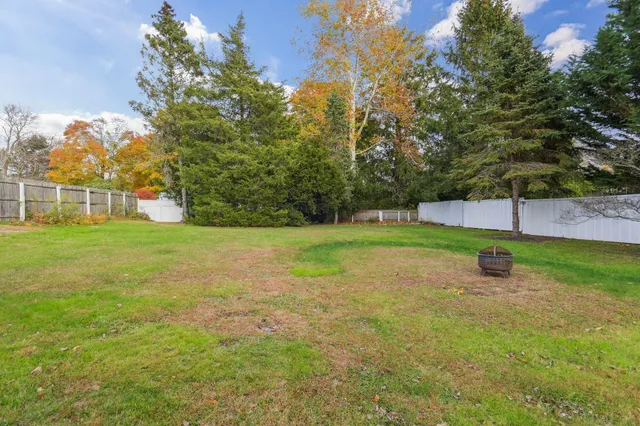 $605,000 | 18 Quarry Street, Old Saybrook, CT 06475