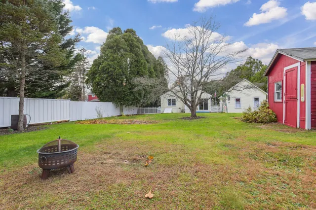 $615,000 | 18 Quarry Street, Old Saybrook, CT 06475