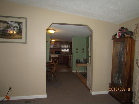 7421 Log Lick Road Florence, IN 47020 - Photo 9 of 12