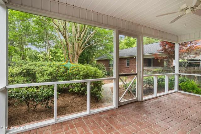 $385,000 | 1918 Old Highway 16, Benton, MS 39039