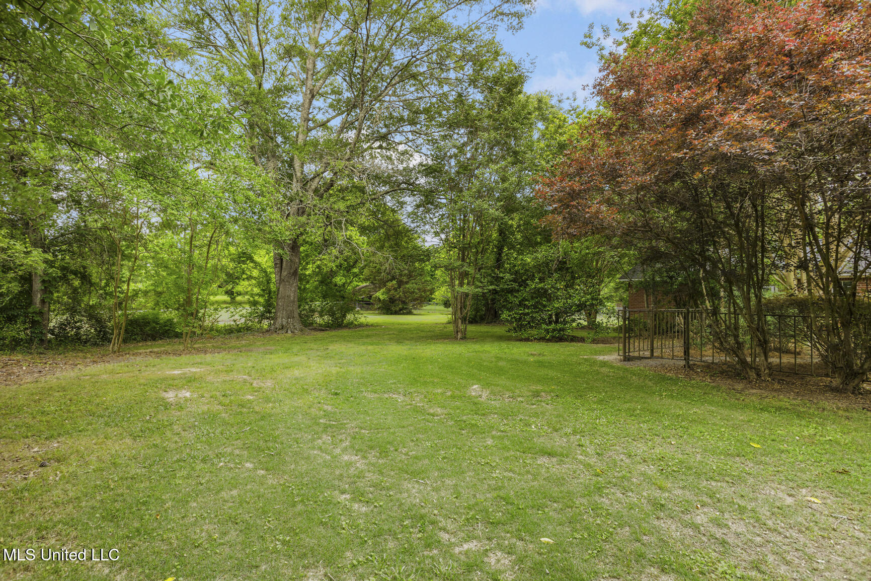 1918 Old Highway 16 Benton, MS 39039 - Photo 43 of 65 1918 Old Highway 16-56