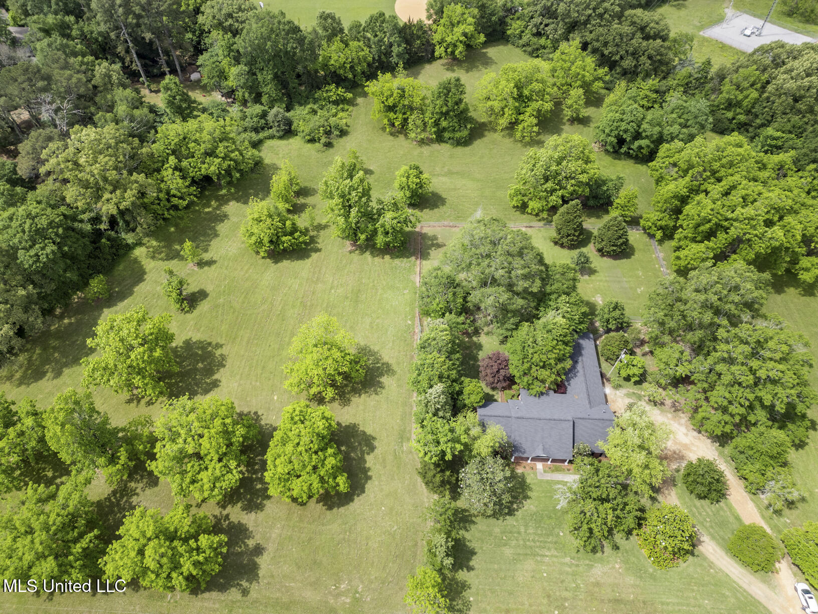 1918 Old Highway 16 Benton, MS 39039 - Photo 49 of 65 1918 Old Hwy 16 Drone-3