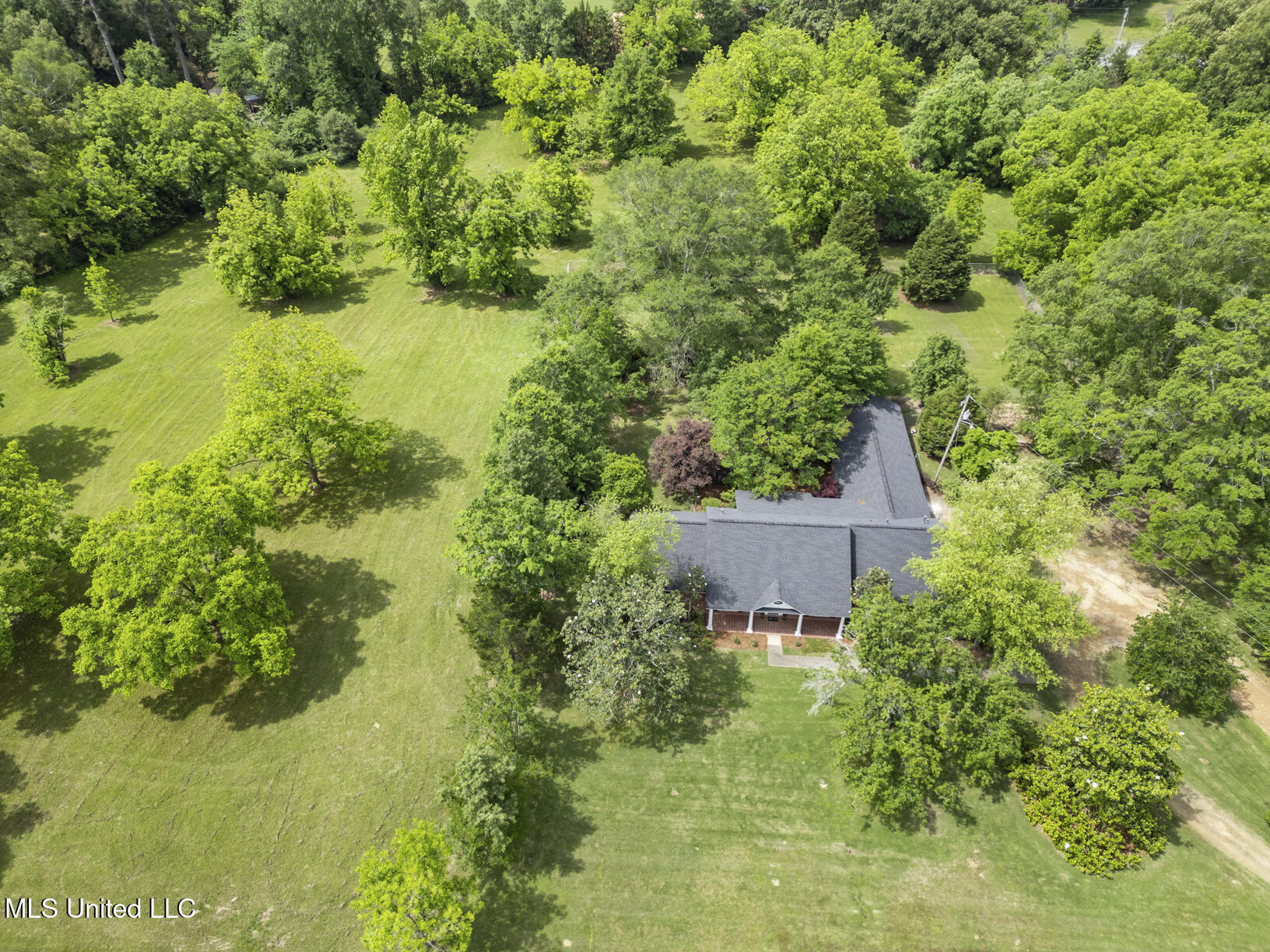 1918 Old Highway 16 Benton, MS 39039 - Photo 50 of 65 1918 Old Hwy 16 Drone-4