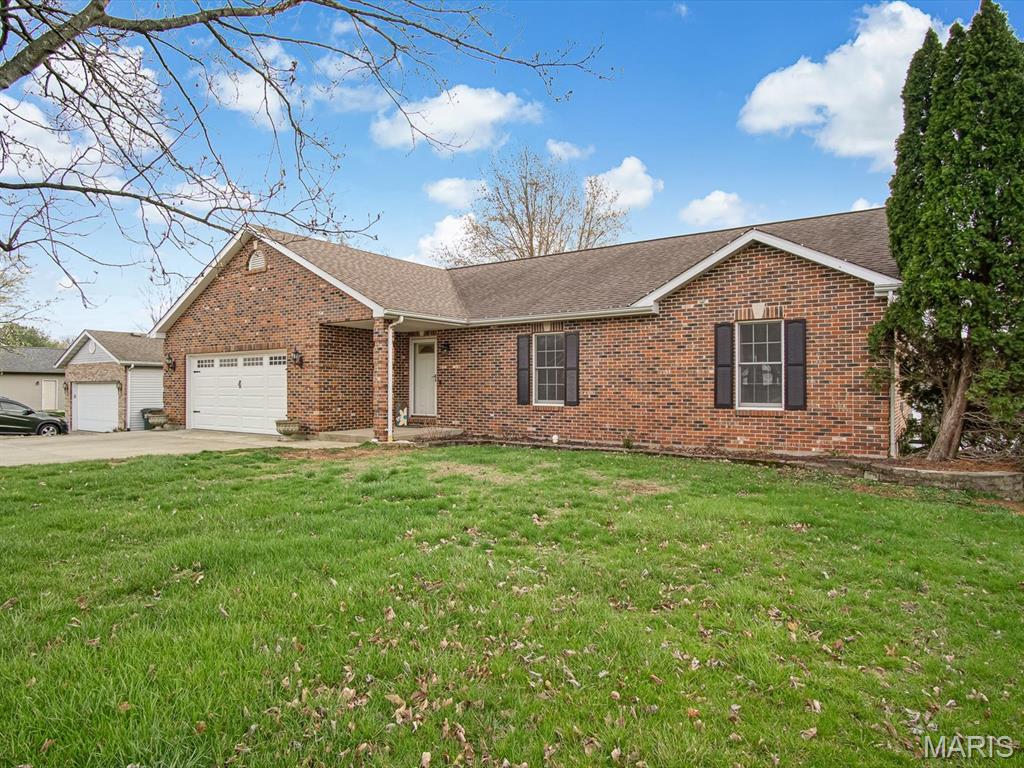 454 Mary Drive Waterloo, IL 62298 - Photo 2 of 22