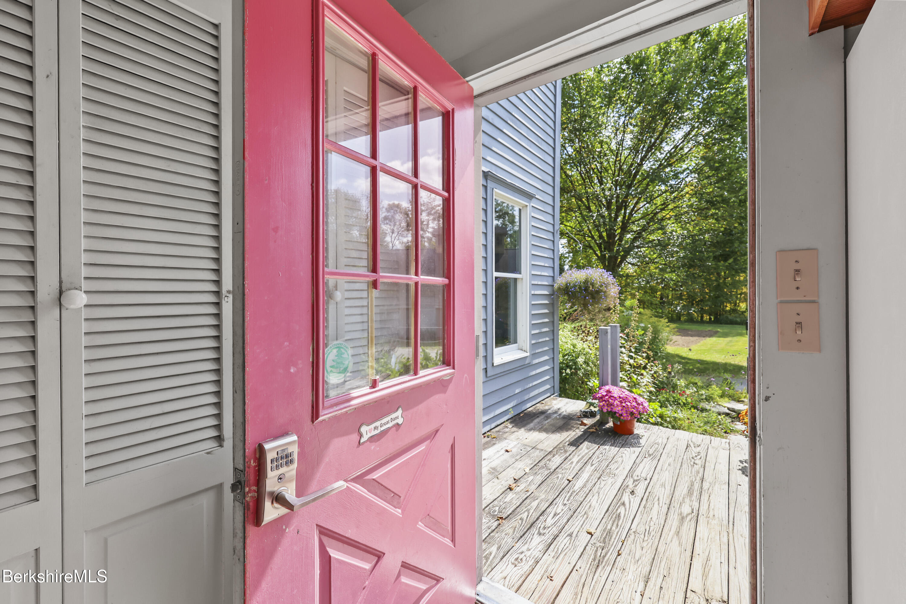 276 Great Barrington Road West Stockbridge, MA 01236 - Photo 3 of 68 95 Kitchen Entry
