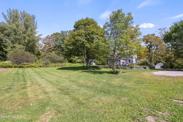 $1,100,000 | 276 Great Barrington Road, West Stockbridge, MA 01236