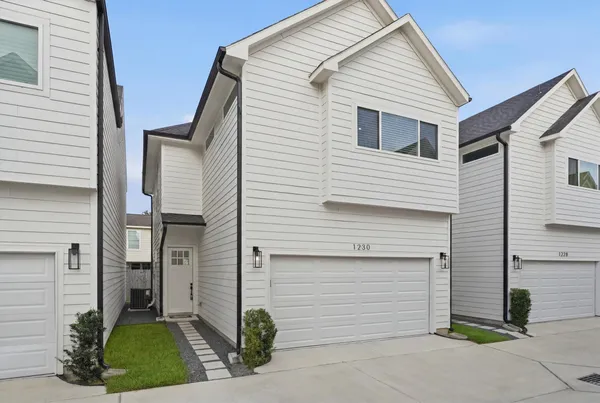 $299,999 | 1230 Mcneil Street, Houston, TX 77009